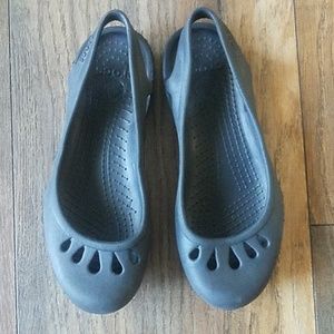 Crocs ballet flat style black shoes size 4 w